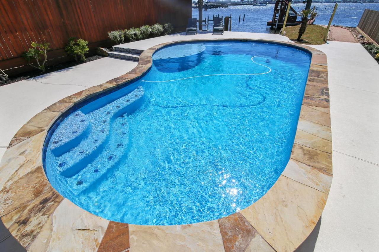 Pool Days And Dock Nights Villa Galveston Buitenkant foto